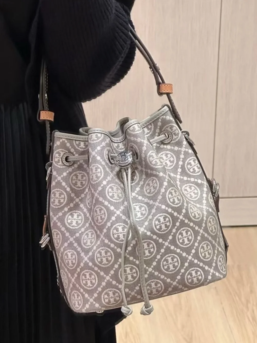 Tory Burch Light Gray Logo Drawstring Hobo Bag